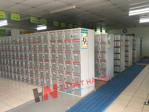 Bàn giao tủ sắt 28 ngăn tại công ty TNHH điện tử UMC Việt Nam 1